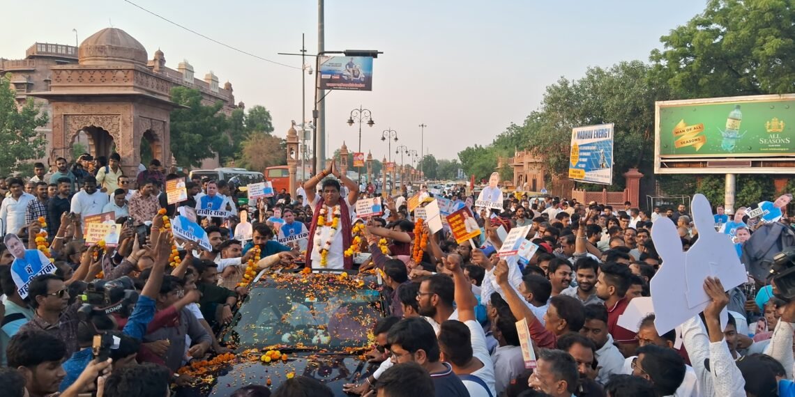 अब महावीर रांका के अगले रुख का इंतजार, भाजपा भी जुटी डैमेज कंट्रोल में