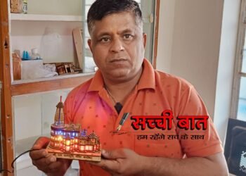 आस्था: बीकानेर के ये कृष्ण पहुंचा रहे घर घर राममंदिर का प्रतिरूप, लोगों में भी दिख रहा उत्साह.. देखें वीडियो