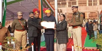 जिला स्तरीय मुख्य समारोह में 63 प्रतिभाओं का हुआ सम्मान पर हुआ विशिष्ट कार्य करने वालों का सम्मान