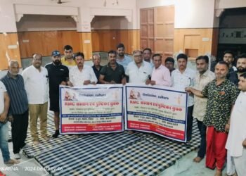 आरएमसी संस्थान तथा पुष्टिकर युवकों द्वारा आयोजित होने वाले संध्या कार्यक्रम का पोस्टर विमोचन