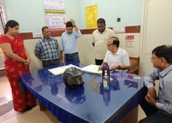 सीएमएचओ डॉ गुप्ता ने किया यूपीएचसी मुरलीधर व्यास नगर तथा उप जिला अस्पताल कोलायत का औचक निरीक्षण