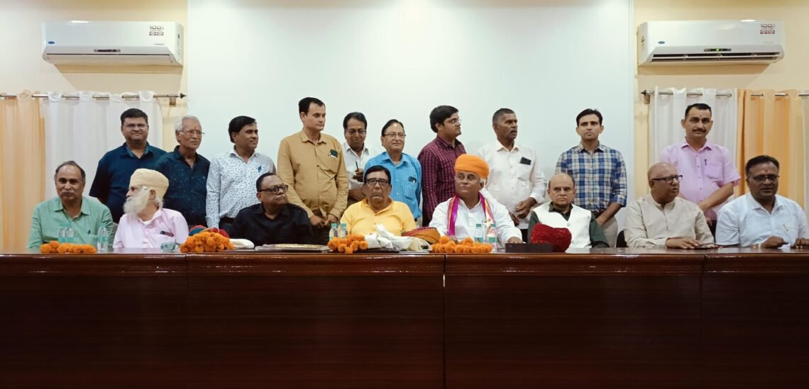अगले वर्ष से दिनेश चंद्र सक्सेना की स्मृति में दिया जाएगा युवा जनसंपर्क कर्मी सम्मान