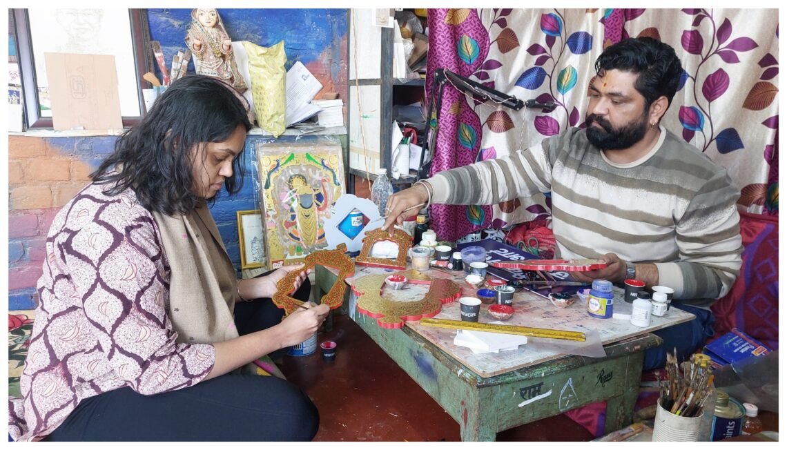 बीकानेर की मथैरण शैली सीखने के लिए दिख रही ललक