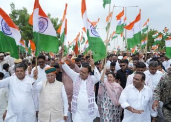 मुख्यमंत्री भजनलाल शर्मा की उपस्थिति में हजारों तिरंगों के साथ देशभक्ति में डूबा बीकानेर