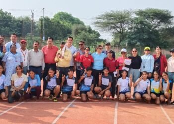स्पोर्ट्स: बीकानेर में 69वीं जिला स्तरीय एथलेटिक्स प्रतियोगिता (छात्रा वर्ग) में इस टीम ने मारी बाजी