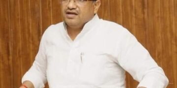 तकनीक: एआई की ‘मां’ बनने की अनोखी कहानी: अल्बानिया की डिएला और डिजिटल क्रांति का प्रतीक