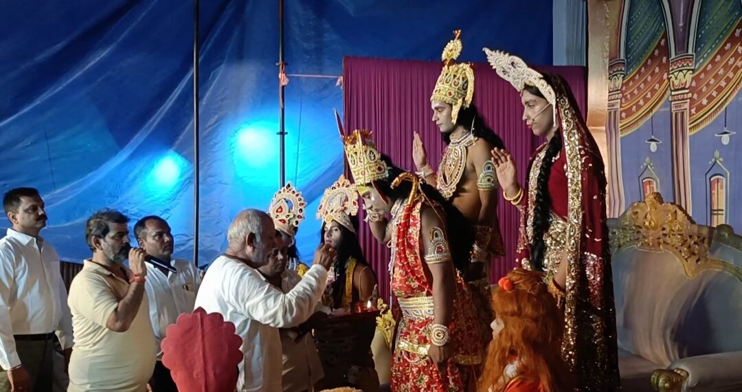 विधि-विधान‌ से हुआ भगवान श्रीराम का राज्याभिषेक