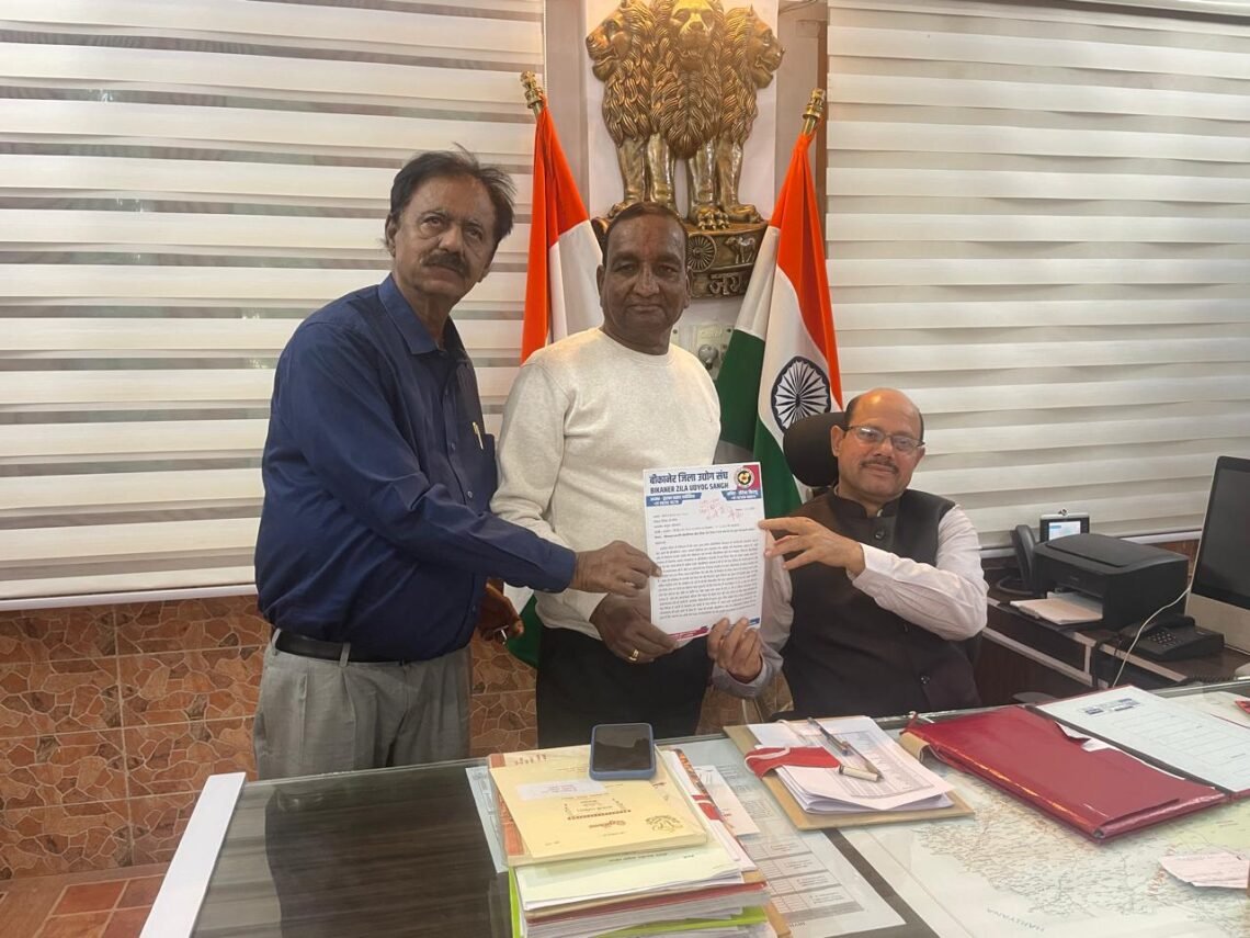 संभागीय आयुक्त से मिले पच्चीसिया,शर्मा, रेल फाटक पर ब्रिज बनाने की मांग