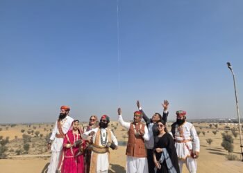 मकर सक्रांति के अवसर पर रायसर के धोरों में गूंजा ‘बोई काट्या’