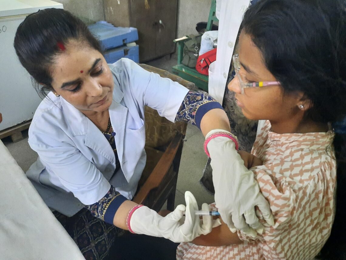 बीकानेर के 25 अस्पतालों में शनिवार को लगेंगे एचपीवी टीकाकरण शिविर