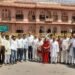 शहर की मुख्य समस्या को लेकर तपती धूप में बाहर निकली शहर कांग्रेस