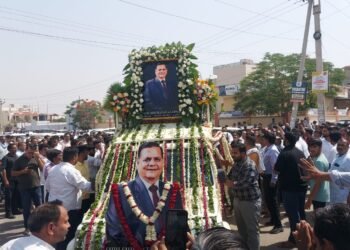 बीकाजी के CMD शिवरतन अग्रवाल का अंतिम संस्कार, जनसैलाब उमड़ा, कई दिग्गज रहे मौजूद