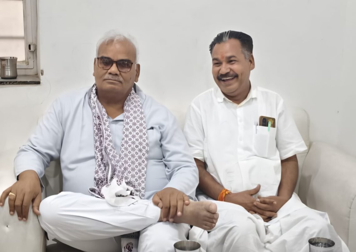 शिक्षा मंत्री मदन दिलावर पहुंचे बीकानेर, पंचायती राज व विकास मुद्दों पर की चर्चा