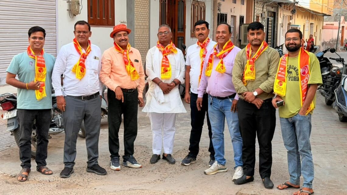 जोड़ासांको सीट से विजय ओझा की जीत पर बीकानेर में जश्न, विप्र फाउंडेशन ने जताई खुशी