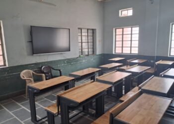 अर्जुन राम मेघवाल की बीकानेर को एक और सौगात: 40 राजकीय विद्यालयों को मिलेंगे सवा करोड़ रुपये के स्मार्ट बोर्ड और फर्नीचर