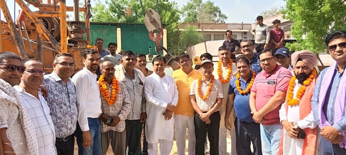 राठी परिवार के प्रयास : पीबीएम में जल समस्या का होगा निवारण, नए ट्यूबवैल का किया भूमि पूजन