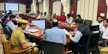 सडक सुरक्षा समिति की बैठक में लिए गए कई महत्वपूर्ण निर्णय, शीघ्र पूर्ण करें ट्रैफिक पार्क का कार्य