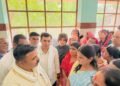 पीबीएम सुधारो धरना स्थल पर समर्थन में पहुंची प्रदेश महिला कांग्रेस अध्यक्ष सारिका सिंह