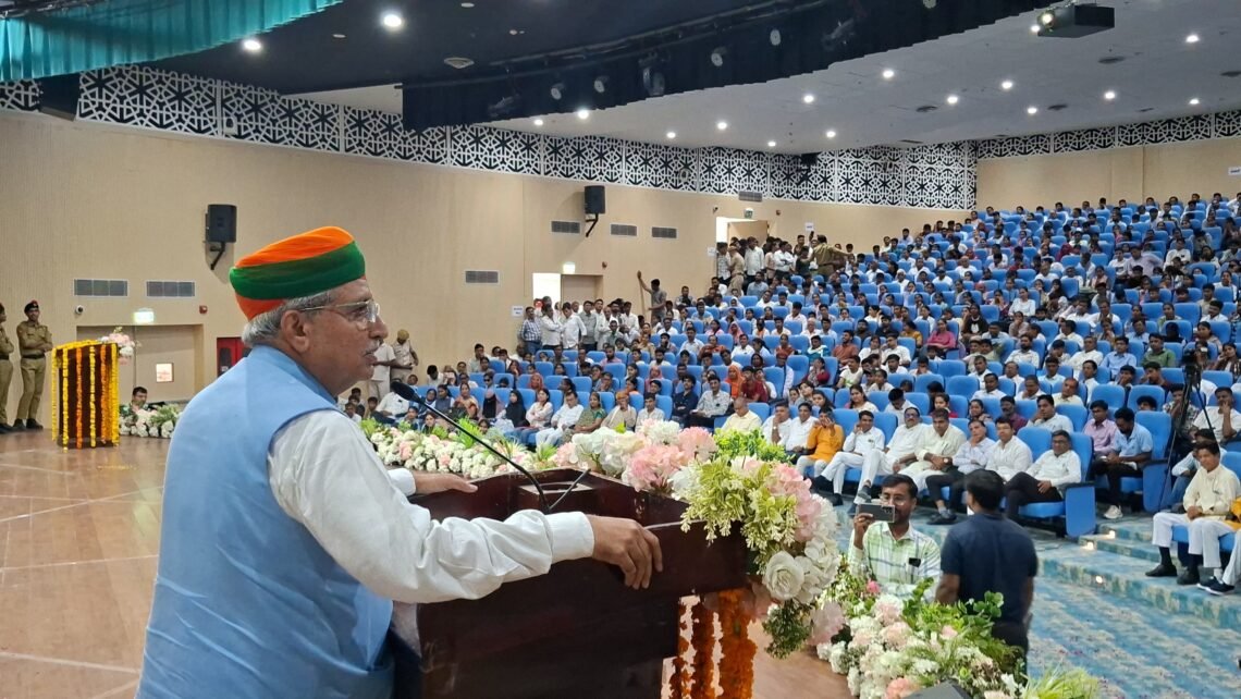 भावना मेघवाल मेमोरियल ट्रस्ट चलाएगा सुपर-50 कार्यक्रम, प्रत्येक विद्यार्थी पर खर्च होंगे तीन लाख
