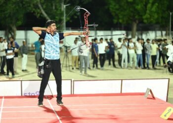 पहली बार अंतरराष्ट्रीय मानकों पर रात में हुई प्रतियोगिता, देशभर के स्तर के तीरंदाजों ने दिखाया दम; बीकानेर बना राज्य की तीरंदाजी का नया केंद्र