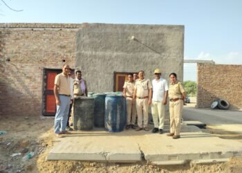 आबकारी विभाग का अभियान: 600 लीटर स्प्रिट बरामद, दर्ज किया अभियोग