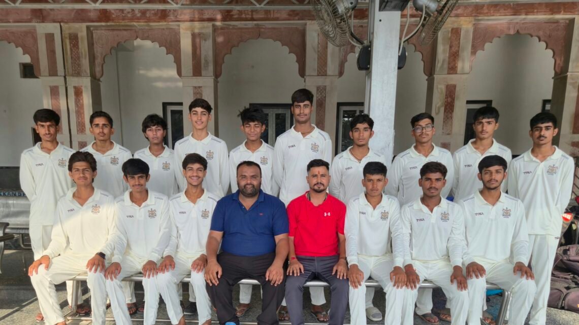 70वीं राज्य स्तरीय खेलकूद प्रतियोगिता में बीकानेर की U-17 क्रिकेट टीम रवाना