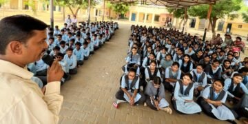 अर्जुनसर और महाजन के राजकीय विद्यालयों में करियर मार्गदर्शन सेमिनार, विद्यार्थियों ने उत्साहपूर्वक लिया भाग