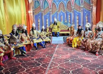 रामलीला में सजा सीता स्वयंवर का मंच, लक्ष्मण-परशुराम संवाद ने मोहा दर्शकों का मन